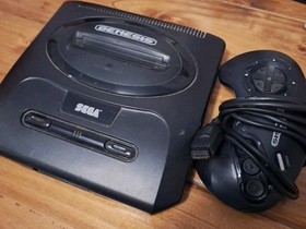 Sega Genesis Model 2 Console System Bundle Lot Tested Working Great Condition 