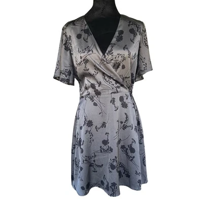 Vestido envolvente sintético estampado floral plateado Hawthorn talla pequeña mediana Foto 1 de 4