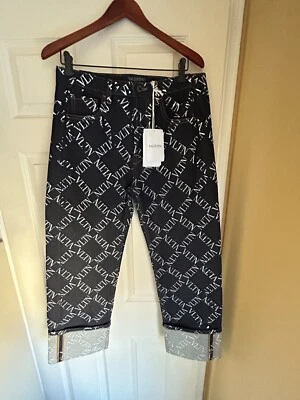 Pantalones de mezclilla de diseñador Valentino Garavani con logotipo estampado en cuadrícula 🇮🇹 👖 VLTN Foto 1 de 4