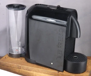 Máquina de café espresso Nespresso D50, negra, probada, descalcificada, ¡EXCELENTE ESTADO! - Imagen 1 de 7