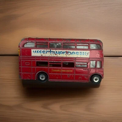 Dinky Toys Routemaster Bus #289 1978 England With PATINA Petina? Anyway Cool - Image 1 of 4