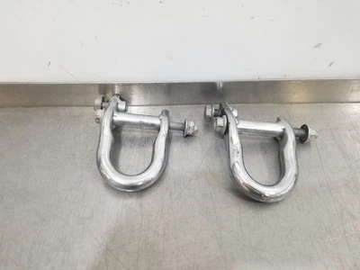 08 2008 CHEVY TAHOE LTZ FRONT BUMPER TOW HOOKS CHROME - Image 1 of 4