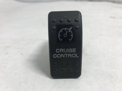 Interruptor de tablero/consola Western Star Trucks 4700 CONJUNTO DE CRUCERO/REANUDACIÓN - Usado 78053406 Foto 1 de 4