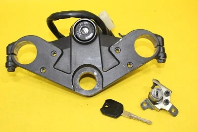 Kawasaki Ninja 300 2015 juego de bloqueo de encendido y asiento con 1 llave Foto 1 de 4