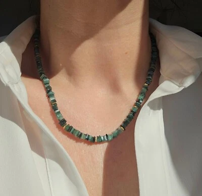 Collar de cuentas esmeralda cruda cristales curativos esmeralda natural piedra de nacimiento de mayo  Foto 1 de 4