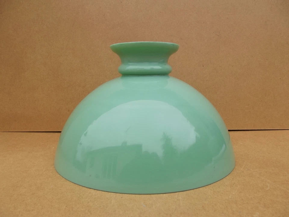 globe suspension opaline verte céladon verre lampe lustre diamètre 32,5 cm 19éme - Photo 1/4