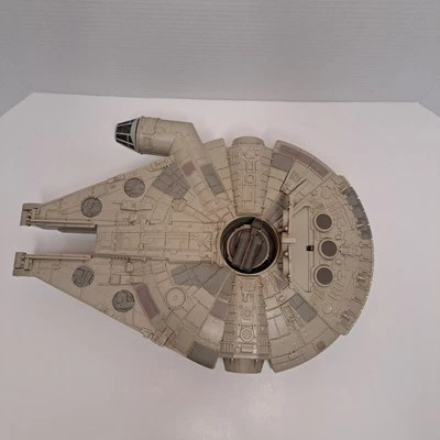 Star Wars Micro Machines Millennium Falcon 1995 No Micro Machine Vehicles w/ it - Image 1 of 4