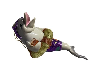 De colección Diciembre Diamantes Delfín Flotador Vaca Bebida Navidad Adorno Paja Defecto Foto 1 de 4