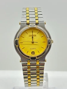 [Così com'è] GUCCI 9000M Orologio Vintage ORO ARGENTO DATA Quarzo Non Testato Per Ricambi - Foto 1 di 13