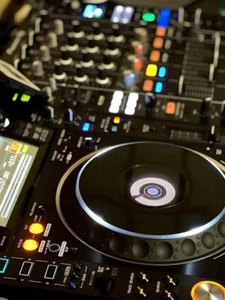 2x Pioneer DJ CDJ-2000NXS2 + DJM-900NXS2 CDJ2000NXS2 DJM900NXS2 2000 900 NXS2 JP - Picture 1 of 22