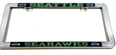 Seattle Seahawks Delgado MARCO DE MATRÍCULA CROMADO Papá Artículo Raro Debe Ver Hombre Cueva Foto 1 de 3