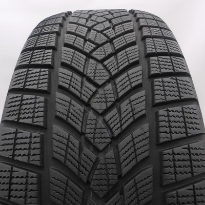 235 45 21 1x GOODYEAR 235/45 R21 101T XL SUV Winterreifen 2023 8mm WIE NEU - Bild 1 von 4