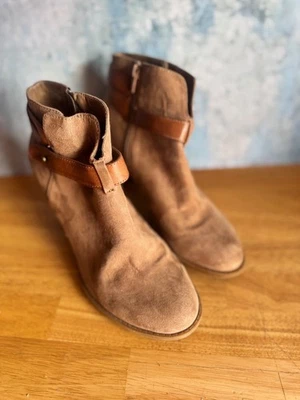 Nicole Botín Botín Mujer Talla 9.5 M Marrón Cierre de Cremallera Imitación Gamuza Punta Redonda Foto 1 de 4