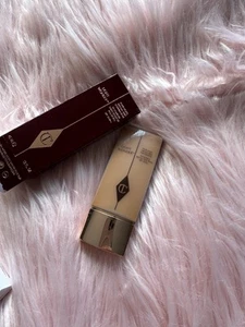 Charlotte Tilbury Light Wonder Foundation SPF 15 Shade # 10 Deep 40ml - Picture 1 of 2