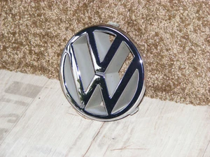 Emblema originale griglia radiatore cromato VW Golf Jetta 2 Golf 1 Cabrio GT - Foto 1 di 3