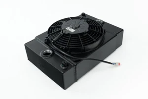 Radiador CSF Universal Drag Race/Tuck con ventilador de columna de 9 pulgadas - 10,5 pulgadas H x 10 pulgadas L x 3,6 - Imagen 1 de 8
