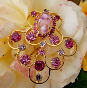 Vintage Juliana Cabochon Matrix Pink Rhinestones Pendant Gold Tone - Picture 1 of 9