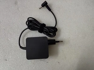 Adaptador para ASUS Vivobook 14" X1404ZA 19V 2.37A AD2108020 ø4.5 45W 19V 2.37A OEM - Imagen 1 de 8
