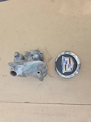 Carcasa termostato Cadillac CTS 2004-2009 12584433 USADA OEM Foto 1 de 4