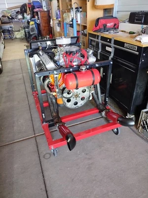 Motor Chevy 383 Foto 1 de 4