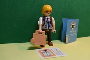 PLAYMOBIL SECRET AGENT / SERIES 22 ABOUT SURPRISE 70734, MINT CONDITION - Picture 1 of 2