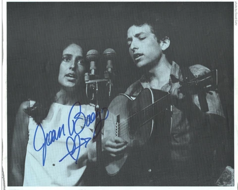 JOAN BAEZ - Signed 10x8 Photograph - MUSIC - Singer Cover