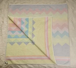Vintage Chevron Badetuch Pastell gestreift Samt Home Fashion BRASILIEN Strand XL 61x30 - Bild 1 von 11