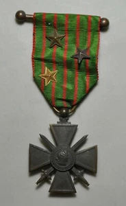 Medaille - Kriegskreuz 1915-1915 3 Zitatsterne Spange Deko VERDUN - Bild 1 von 2