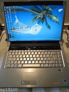 Dell XPS M1530 Win7 Intégrale 64 500Go RAM 4Go DVD+ logiciels - Photo 1/7