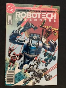 Robotech Defenders #1  DC Comics 1985 Newsstand  - Picture 1 of 4