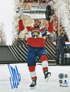 ALEXANDER BARKOV FLORIDA PANTHERS  BECKETT AUTHENTICATED ACTION SIGNED 8x10 - Picture 1 of 1