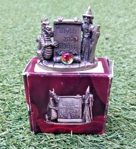 Tudor Mint Myth and Magic - Magical Encounter 3551 Wizard + Dragon - Boxed - Picture 1 of 8