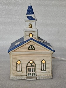Keramik kleines beleuchtetes Schnee Weihnachtsdorf Kirche, Vintage, 7 Zoll - Bild 1 von 11