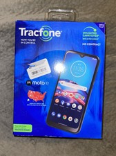Tracfone Motorola Moto E (2020) 6.2" HD. XT2052DL. New