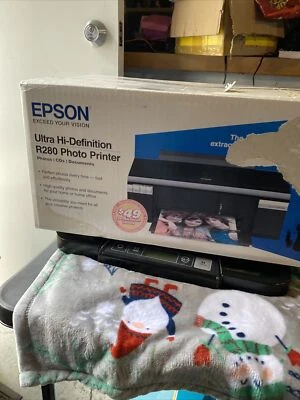 Epson Ultra Hi Definition R280 Farbtintenstrahl Fotodrucker nur Neuteile. - Bild 1 von 4