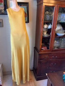 Maxi vestido sin mangas OuterKnown Goldenrod - Imagen 1 de 3