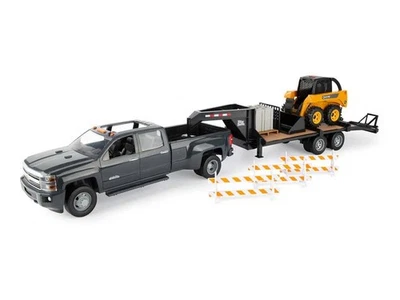 Chevy Dually Quad Cab Gooseneck Trailer John Deere minicarregadeira 1:16 ERTL 47347 - Imagem 1 de 4