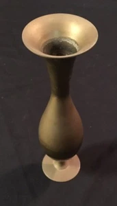 Vintage Messing Vase 9 Zoll hoch aus Indien - Bild 1 von 4