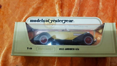 MM - Matchbox Models of Yesteryear: Y-19 Auburn 851 beige (1935). OVP  - Bild 1 von 2