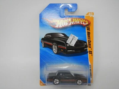 Hot Wheels 2010 Nuevos Modelos '86 Monte Carlo SS Negro Foto 1 de 4