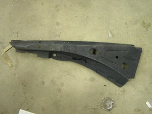 99 00 01 02 03 04 Jeep Grand Cherokee left driver fender rail 1999 2002 2004 - Picture 1 of 2