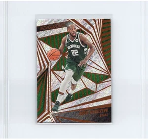 2023-24 Panini Revolution Khris Middleton #59 Milwaukee Bucks - Picture 1 of 2