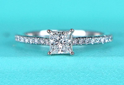 $6,000 Tiffany & Co Novo 0.49ct G VVS2 Princess Diamond Platinum Engagement Ring - Image 1 of 4