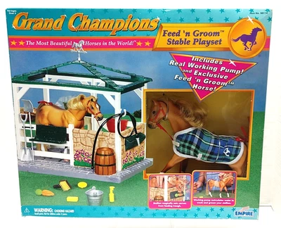 Caja abierta - Juego estable Grand Champions Horse Feed 'n Groom - Caja dañada Foto 1 de 4