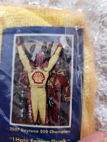 Shell Chamois Towel Kevin Harvick #29 "I Hate Engine Gunk" 2007 NASCAR Champion Cover