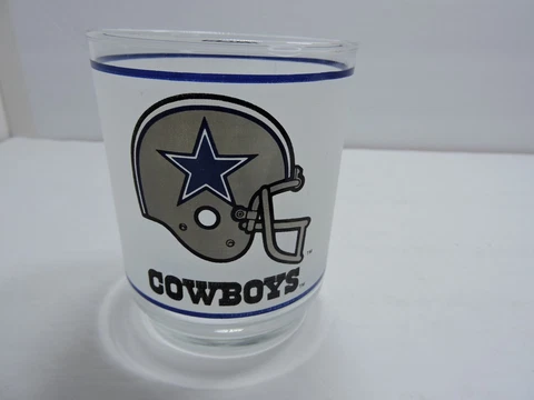 Cowboys NFL frosted 10 oz glass has mobil on back great graphics Cover