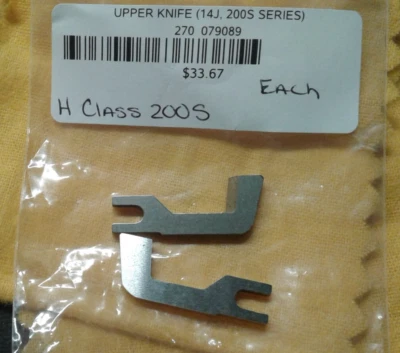 pair 2 Upper Knife 79089 for Singer 14J250,14J334,14J344 Viking H|Class 200S - Image 1 of 3