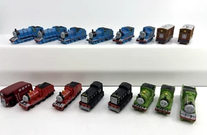 Thomas The Train Lot of 16 Mini Toys Cake Toppers Plastic - Picture 1 of 9