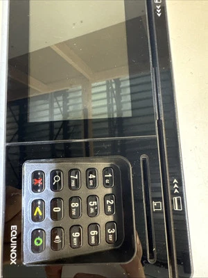 CREDIT CARD Equinox Luxe 8500i LCD Touchscreen Payment Terminal (010390-002E) - Image 1 of 3