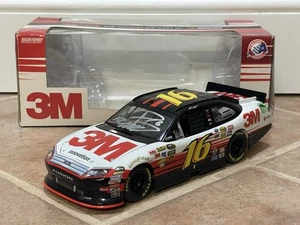 2012 Greg Biffle 3M Ford Fusion Roush SIGNED AUTOGRAPHED Action NASCAR 1/24 - Picture 1 of 16